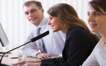 在选择翻译公司时，一定要参考的因素有哪些?